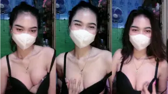 Viona Host Cantik Remas Toket Mango Video by BOKEPSIN