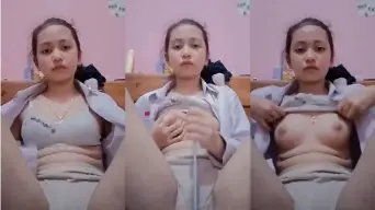 Daun Masih Muda SD Pulang S3k0lah Video 01 Video by xHamster