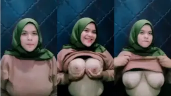 Kerudung Ijo Pamer Toket Viral Video by PornGo
