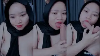 Miss Fatty Jilboobs Binal Nyepong Dildo Video by SpankBang