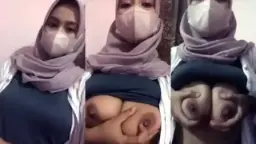 Dapet Kiriman Pap Toket Gede Hijab Video by PlayBokep
