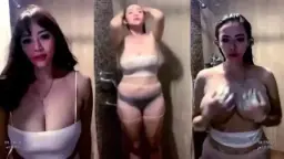 Naora Live Mandi Toket Bulet Hot Video by simontok
