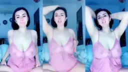 Tante Viona Payudara Jumbo Uting Nongol Video by FapHouse Tante Viona Payudara Jumbo Uting Nongol Video by FapHouse