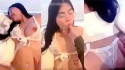 Bareng 4_BG Cantik Bermacam Gaya Video by BebasIndo Bareng 4_BG Cantik Bermacam Gaya Video by BebasIndo