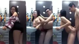 Ngentot Berdiri Di Rumah Pacar Chindo.ts Video by Kompoz