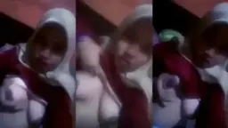 Hijab Sange Sendirian Video by PornOne Hijab Sange Sendirian Video by PornOne