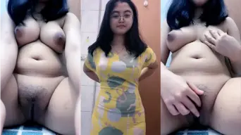 Miss Piyu Yola Daun Masih Muda Toge 01 Video by KingBokep