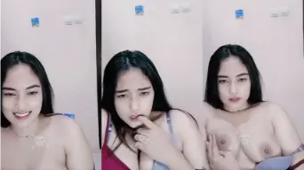 Kak Xaquila Remas Tetek Bling2 Video by TubeV