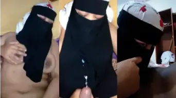 Tante Jilbab Bercadar Ngentot Crot Video by PornOne
