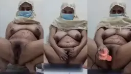 Jameela Lepas Mukenah Ngocok Memek Video by RedTube